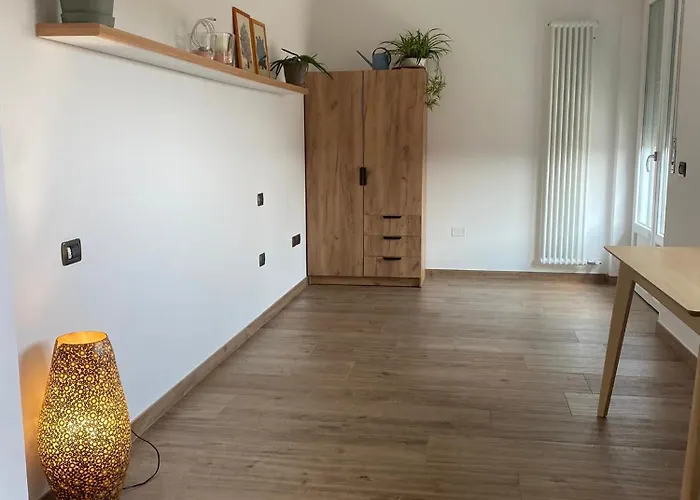 Camera Πανσιόν *